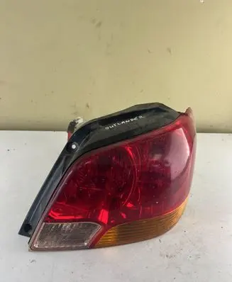 Mitsubishi Outlander Rear/tail lights 22087581 04600001