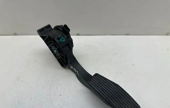Chevrolet Malibu Acceleration sensor 23375954