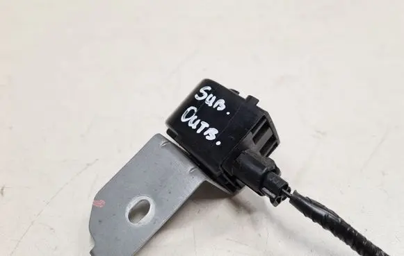 Subaru Outback Seat belt warning relay 88021AG030 0689004130
