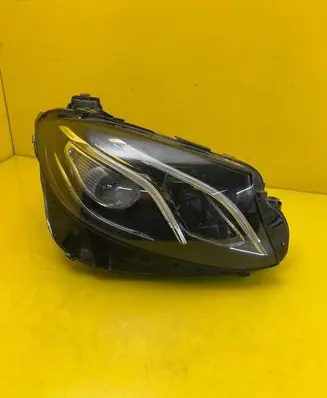 Mercedes-Benz E W213 Headlight/headlamp A2139064004