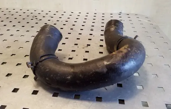 Volkswagen Crafter Engine coolant pipe/hose