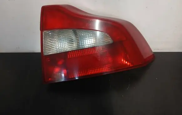 Volvo S80 Headlight part PY21W 162516