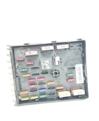 Volkswagen PASSAT B6 Fuse module 3C0937125
