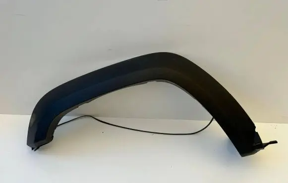 Suzuki Jimny Rear arch trim 77530-78R0