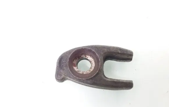 Nissan Qashqai Fuel Injector clamp holder