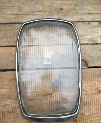 Mercedes-Benz COMPAKT W115 Headlight lense 