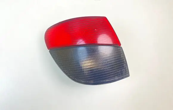Peugeot 406 Rear/tail lights 45502