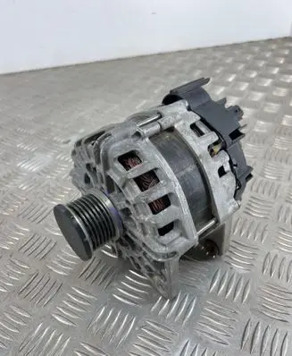 Nissan Micra K14 Generator/alternator 231001430R TG15S274 2724404