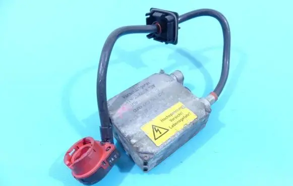 Audi A6 S6 C5 4B Headlight ballast module Xenon 3DV007760-13 IMPRK1318880