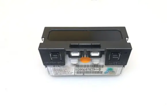 Renault Megane II Screen/display/small screen 8200107839B 216676711