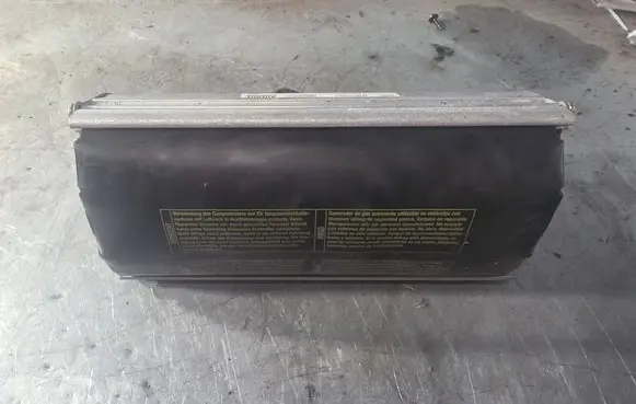 BMW 7 E65 E66 Passenger airbag 39707262001D 600196400C