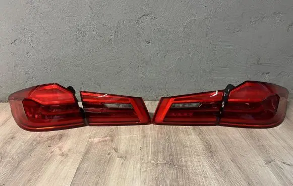 BMW 5 G30 G31 Rear/tail lights 7376463