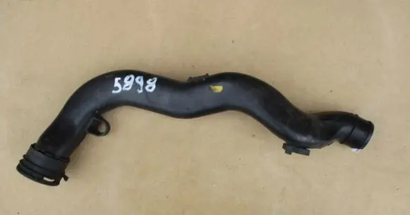 Volkswagen Golf V Intercooler hose/pipe 1K01455770R