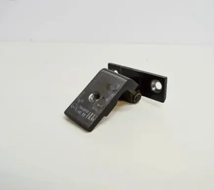 BMW 5 E60 E61 Rear door upper hinge 7068090