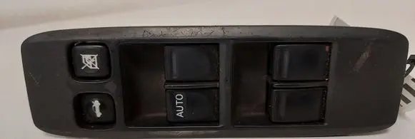 Nissan Primera Electric window control switch 25401AV640