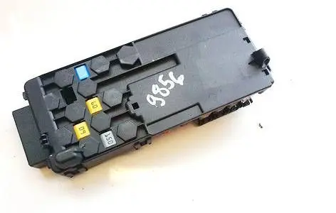 Mercedes-Benz ML W164 Fuse box set 2115452601 0-1394841-1