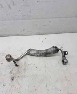 Volkswagen PASSAT CC Coolant pipe/hose 06J497H