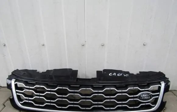 Land Rover Evoque II Front bumper K8D2-8C436