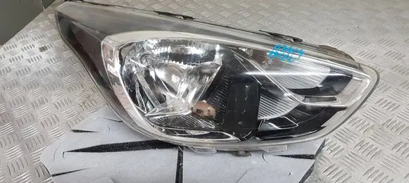 Ford Ka Headlight/headlamp J7BB13W029BJ