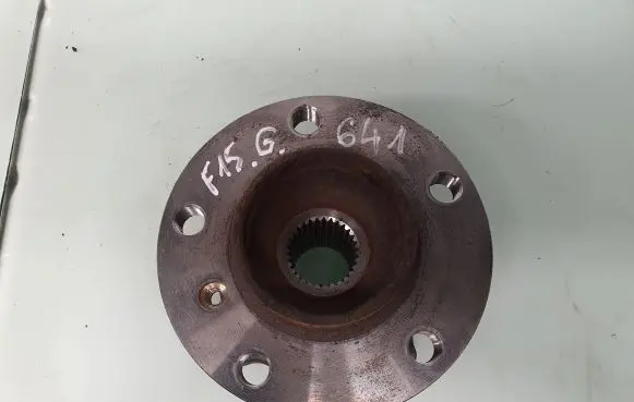 BMW X5 F15 Rear wheel ball bearing 6867811 33406867811 6795961