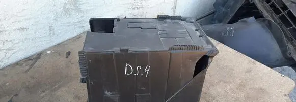 Citroen DS4 Battery box tray 9687472580