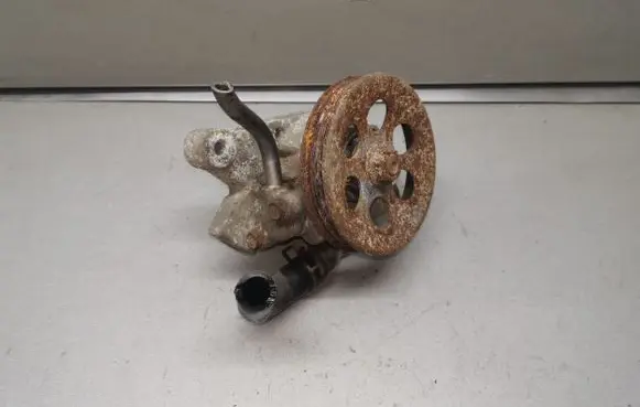 Honda CR-V Power steering pump