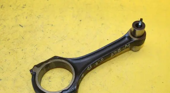 Mercedes-Benz S W221 Connecting rod/conrod 