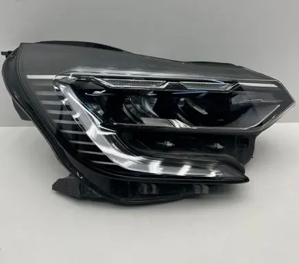 Renault Captur Headlight/headlamp 260104525R 01393032
