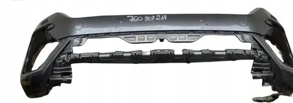 Volkswagen Touareg III Front bumper 760807217