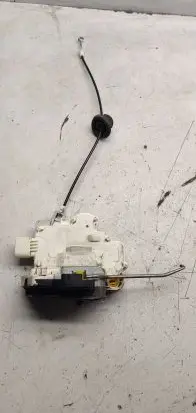 Audi A4 S4 B7 8E 8H Front door lock 8e1837015aa