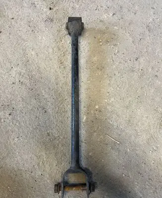 Toyota Avensis T220 Rear control arm