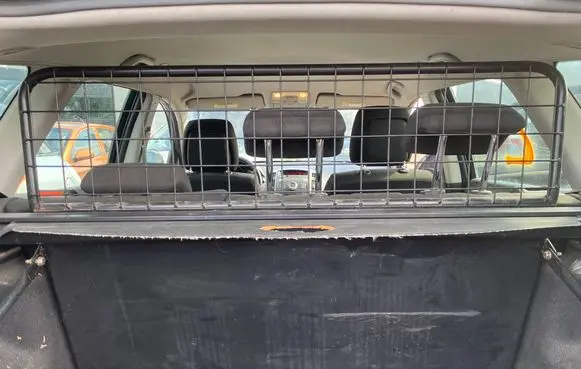 KIA Ceed Trunk separation