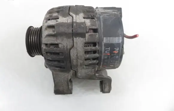 Opel Corsa B Generator/alternator 0123110008 90561967