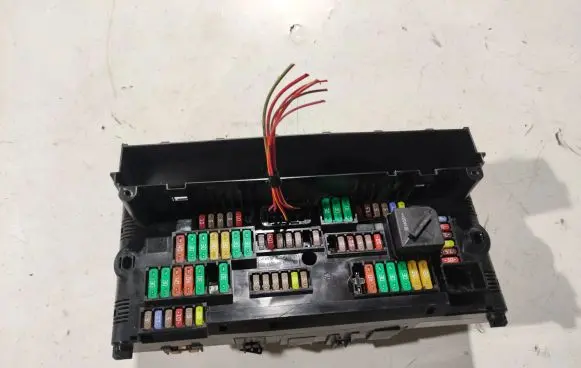 BMW 7 F01 F02 F03 F04 Fuse box set 9252815 08055705 317033442