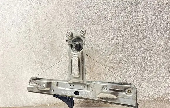Opel Insignia A Rear window lifting mechanism without motor 966310100