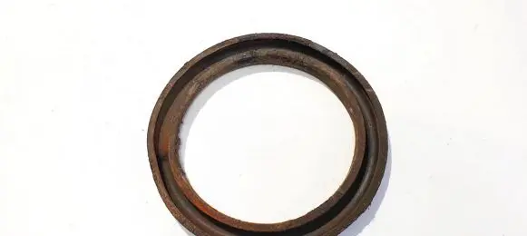 Subaru Forester SF Front coil spring rubber mount 20325aa000