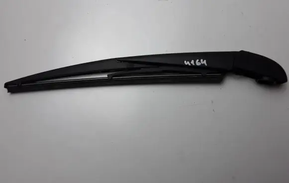 Suzuki Swace Rear wiper blade arm 0762M6
