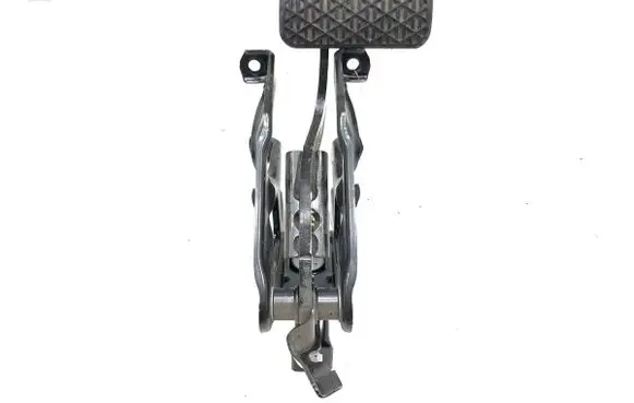 Mercedes-Benz Sprinter W907 W910 Brake pedal A9102902400