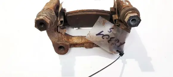 Opel Zafira A Rear brake caliper