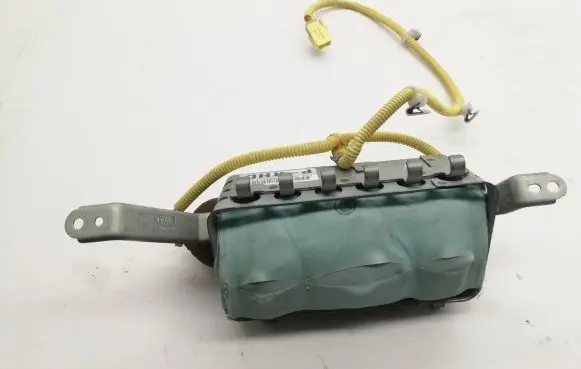Toyota Land Cruiser (J120) Passenger airbag 7396060100