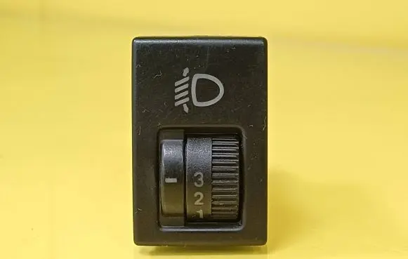 Honda Accord Headlight level height control switch 53206 53207
