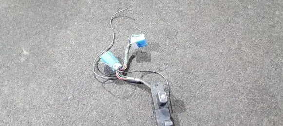 Nissan Primera Electric window control switch