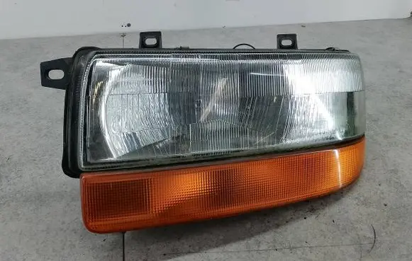 Renault Master II Headlight/headlamp 7700352103