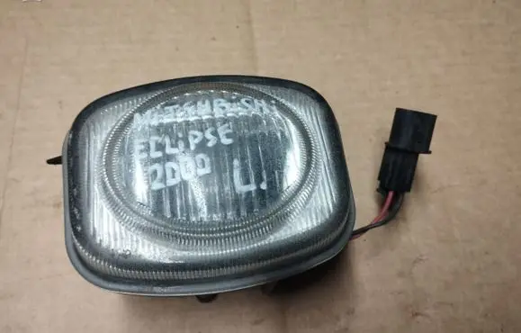 Mitsubishi Eclipse Front fog light STANLEYG9567