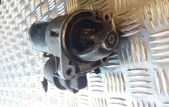 Ford Escort Starter motor 1005821597