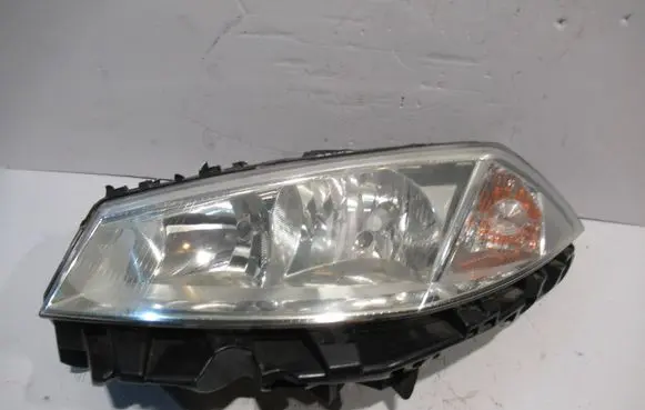Renault Megane II Headlight/headlamp 8200073220