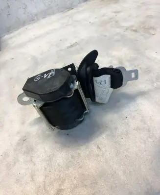 Mitsubishi Eclipse Cross Middle seatbelt (rear) 6156359