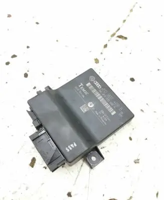 Audi A6 S6 C6 4F Gateway control module 4F0907468B 4F0910468A