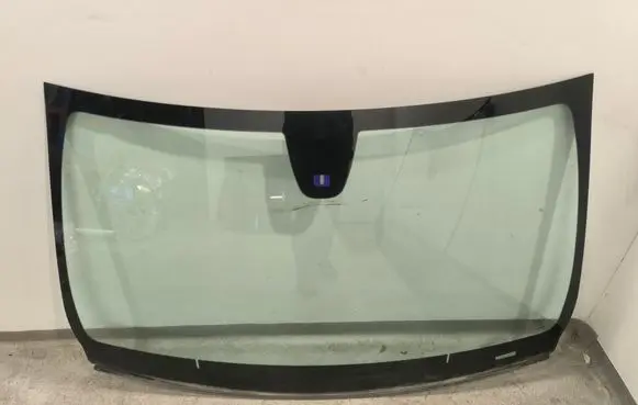 Mercedes-Benz CLA C117 X117 W117 Front windscreen/windshield window 43R00069