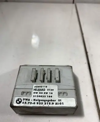 BMW 5 E39 Yaw turn rate sensor 657569232159